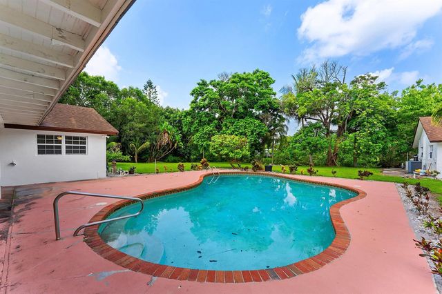 5313 Colbright Road, Lake Worth, FL 33467