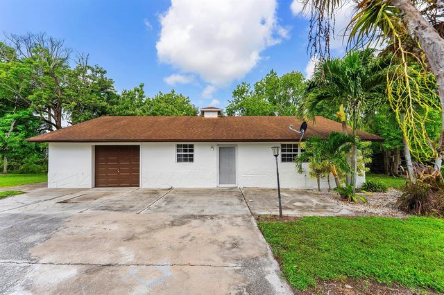 5313 Colbright Road, Lake Worth, FL 33467