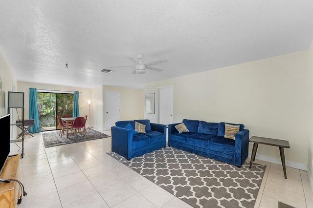 5313 Colbright Road, Lake Worth, FL 33467