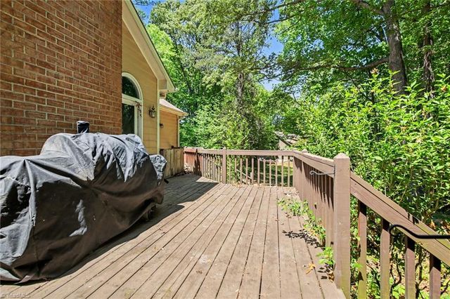 7802 High Meadows Road, Greensboro, NC 27455