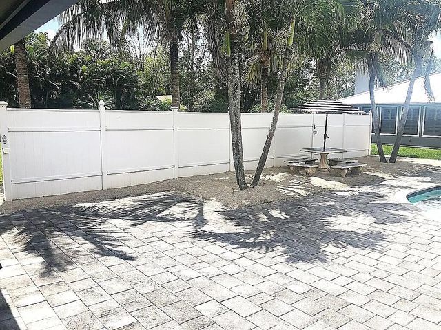 16826 126th Terrace N, Jupiter, FL 33478