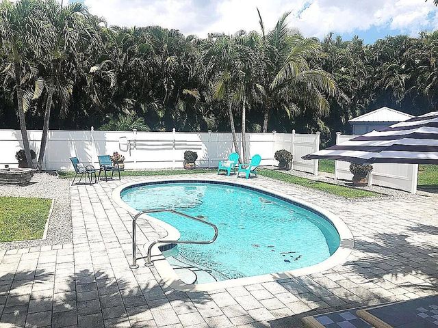 16826 126th Terrace N, Jupiter, FL 33478