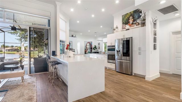 2633 Oakbrook Dr 2633, Weston, FL 33332