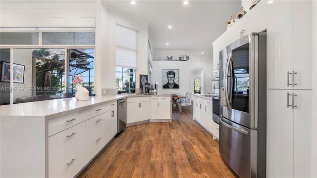 2633 Oakbrook Dr 2633, Weston, FL 33332