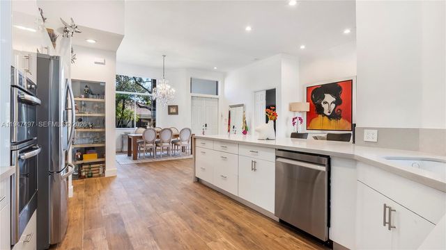 2633 Oakbrook Dr 2633, Weston, FL 33332