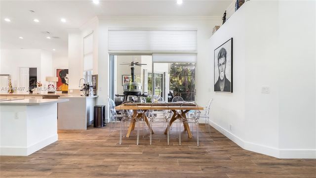 2633 Oakbrook Dr 2633, Weston, FL 33332