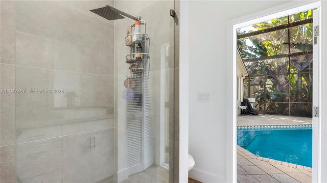 2633 Oakbrook Dr 2633, Weston, FL 33332