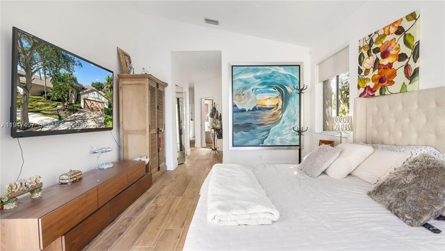 2633 Oakbrook Dr 2633, Weston, FL 33332