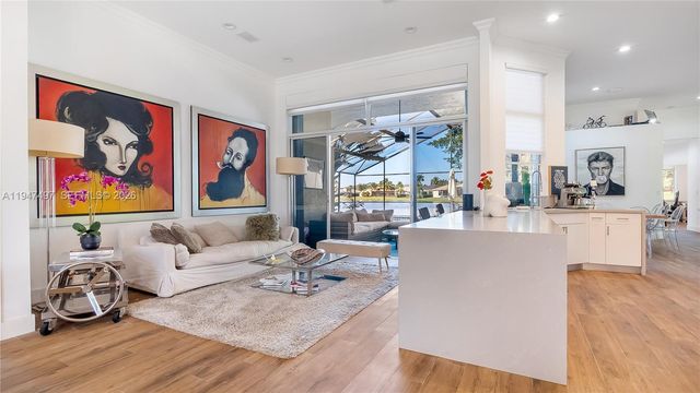 2633 Oakbrook Dr 2633, Weston, FL 33332