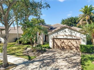 2633 Oakbrook Dr 2633, Weston, FL 33332