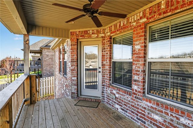 1630 Abbey Lane, Centerton, AR 72719