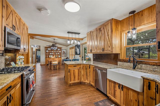 9004 NW 226TH STREET, Alachua, FL 32615