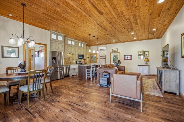 9004 NW 226TH STREET, Alachua, FL 32615