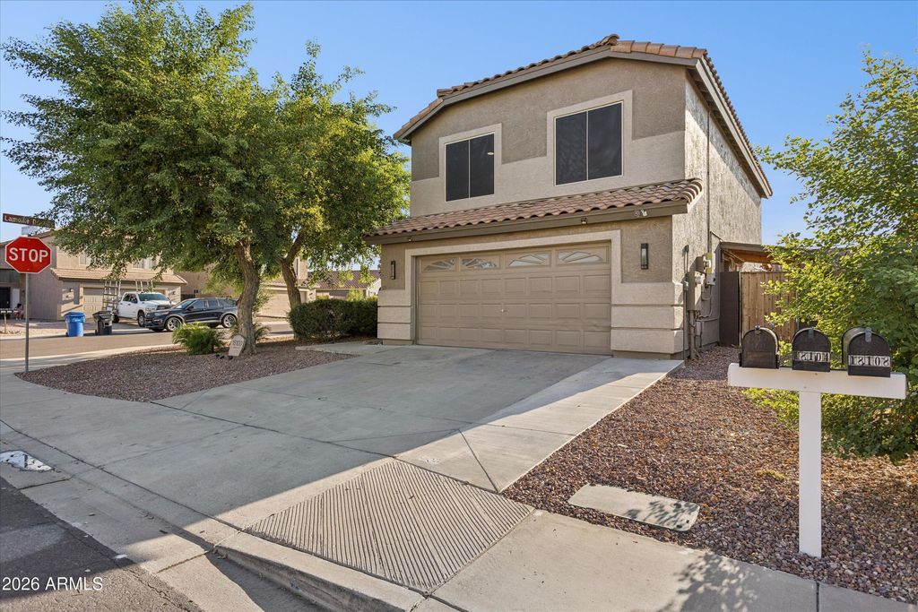 18100 N CATHERINE Drive, Surprise, AZ 85374 — photo 2
