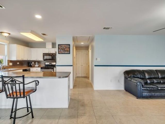 16631 Mansvelt Road, Jamaica Beach, TX 77554