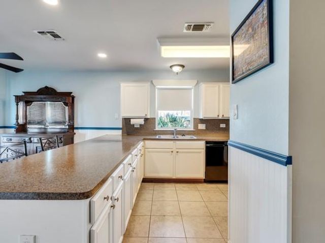 16631 Mansvelt Road, Jamaica Beach, TX 77554