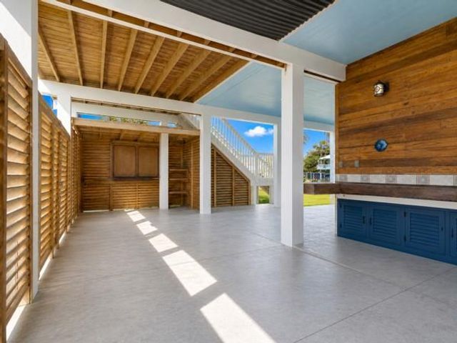 16631 Mansvelt Road, Jamaica Beach, TX 77554