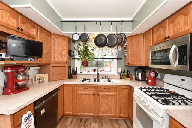 8466 N 50th STREET, Brown Deer, WI 53223