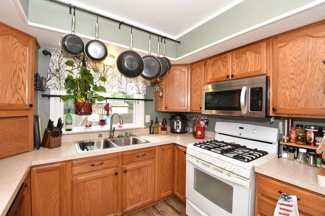 8466 N 50th STREET, Brown Deer, WI 53223