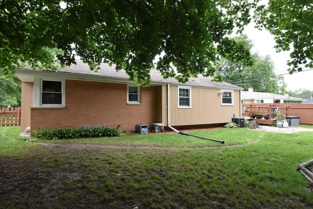 8466 N 50th STREET, Brown Deer, WI 53223