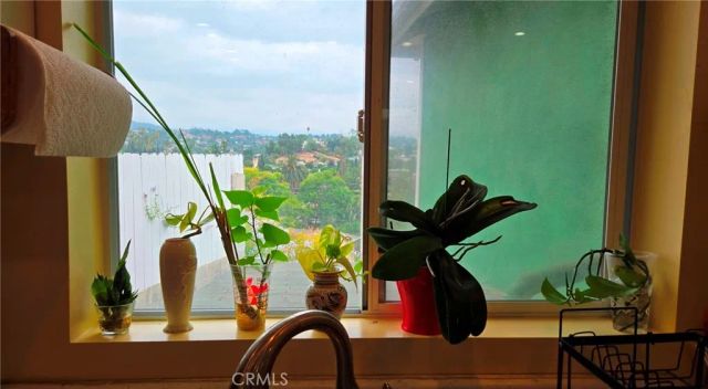 787 Terrace 49, Los Angeles, CA 90042