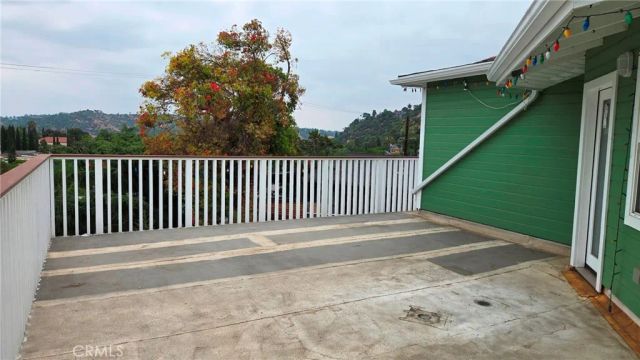 787 Terrace 49, Los Angeles, CA 90042