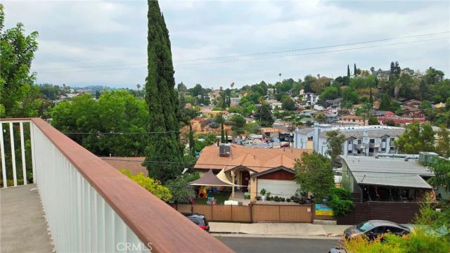 787 Terrace 49, Los Angeles, CA 90042
