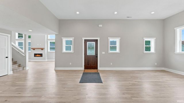 13313 Illinois Street, Grabill, IN 46741