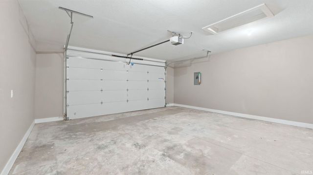 13313 Illinois Street, Grabill, IN 46741