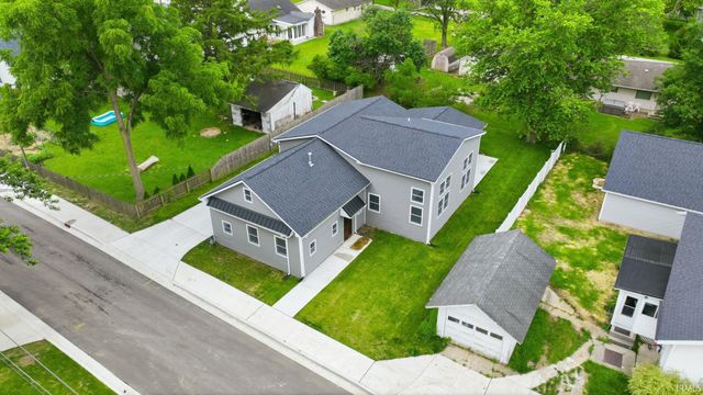 13313 Illinois Street, Grabill, IN 46741