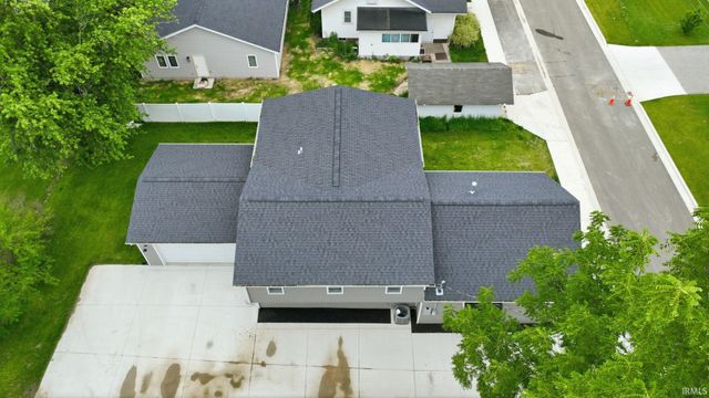 13313 Illinois Street, Grabill, IN 46741