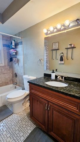 1339 Prince Drive, South Holland, IL 60473