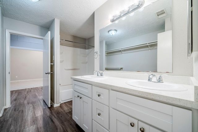 13215 Vista Oro Drive, Houston, TX 77041