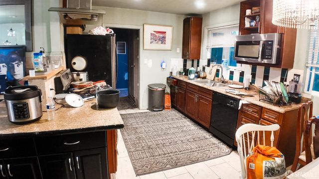 2719 Xavier St, East Palo Alto, CA 94303