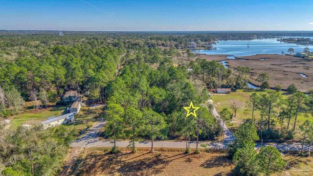 02 Petersen Pt Rd, Milton, FL 32583