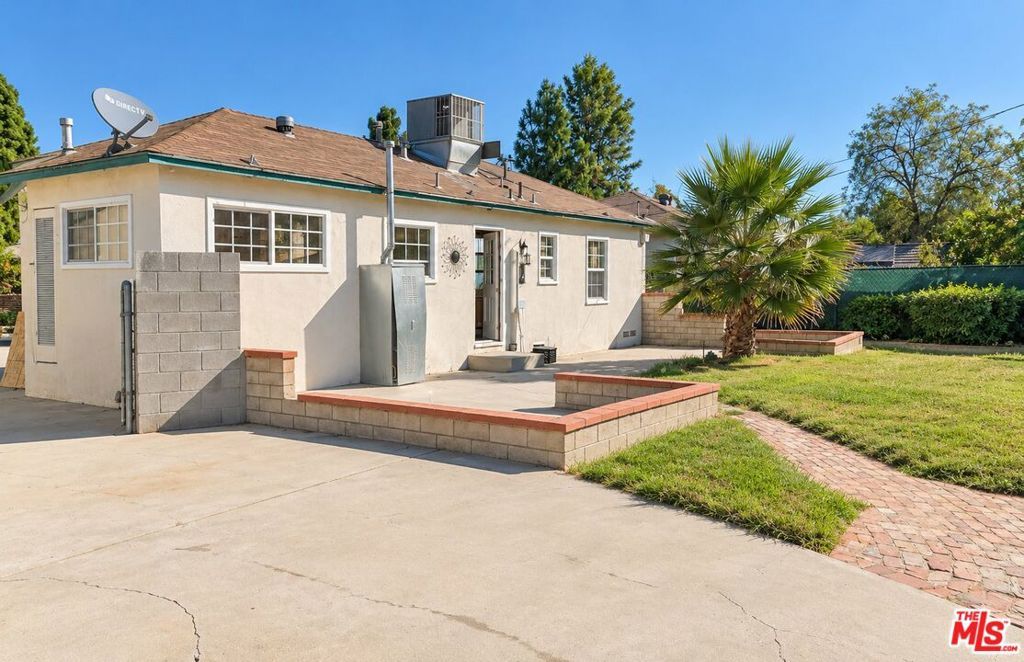 14424 Lorne Street, Panorama City, CA 91402 — photo 4