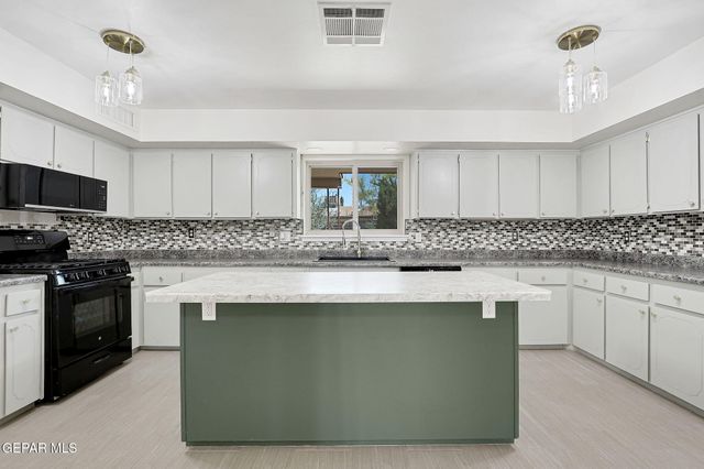 5129 Temple Court, El Paso, TX 79924