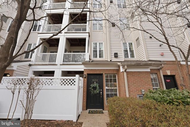 4654 LAMBERT DR, Alexandria, VA 22311