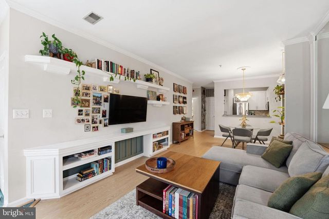 4654 LAMBERT DR, Alexandria, VA 22311