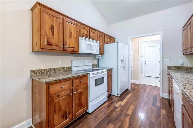 1218 Roundtop Road, Ellijay, GA 30540