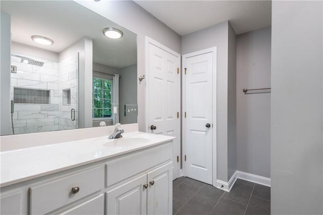 1218 Roundtop Road, Ellijay, GA 30540