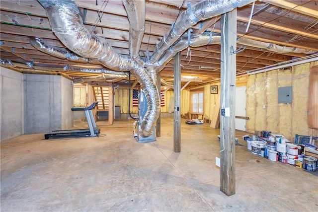 1218 Roundtop Road, Ellijay, GA 30540
