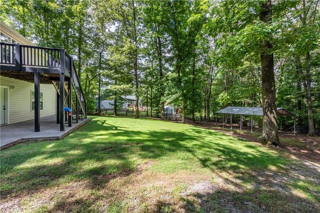 1218 Roundtop Road, Ellijay, GA 30540
