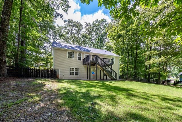 1218 Roundtop Road, Ellijay, GA 30540