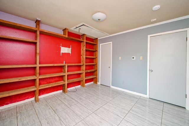 17306 Beaver Springs Drive, Houston, TX 77090