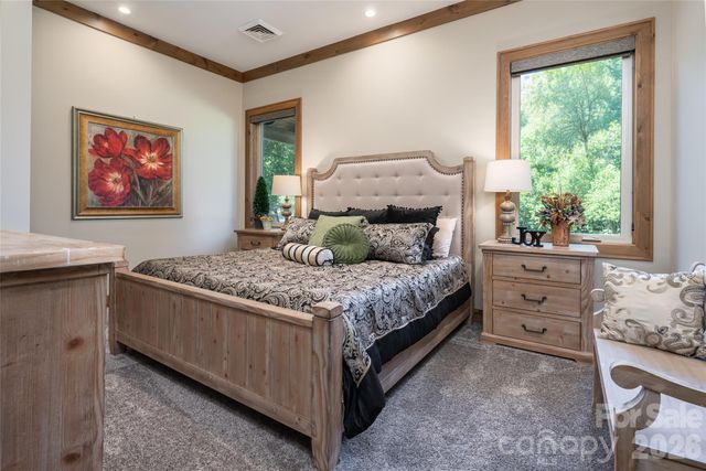 660 Pleasant Grove Road, Hendersonville, NC 28739