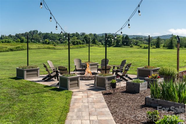 660 Pleasant Grove Road, Hendersonville, NC 28739