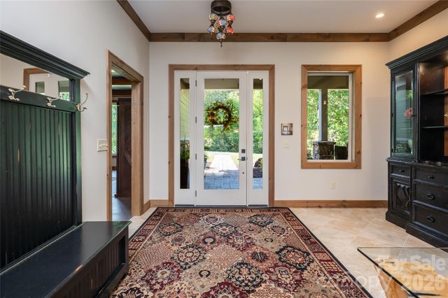 660 Pleasant Grove Road, Hendersonville, NC 28739