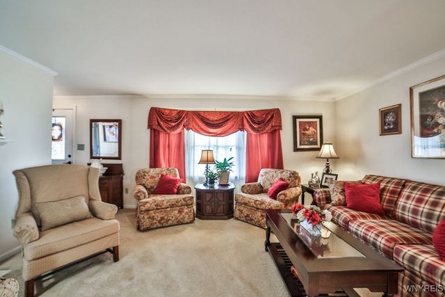 17 The Common 17, Lockport City, NY 14094