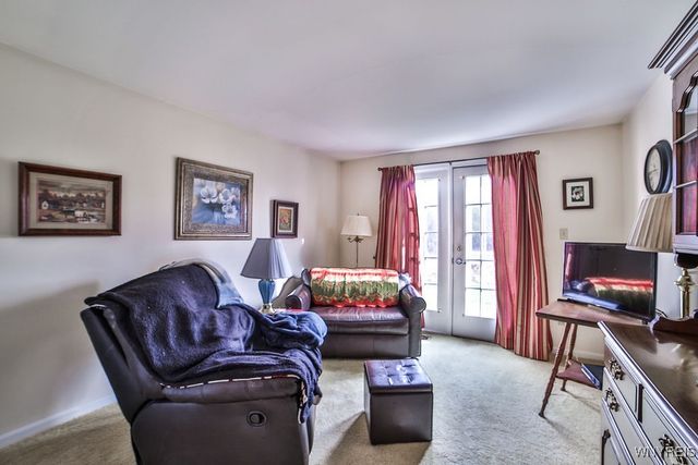 17 The Common 17, Lockport City, NY 14094